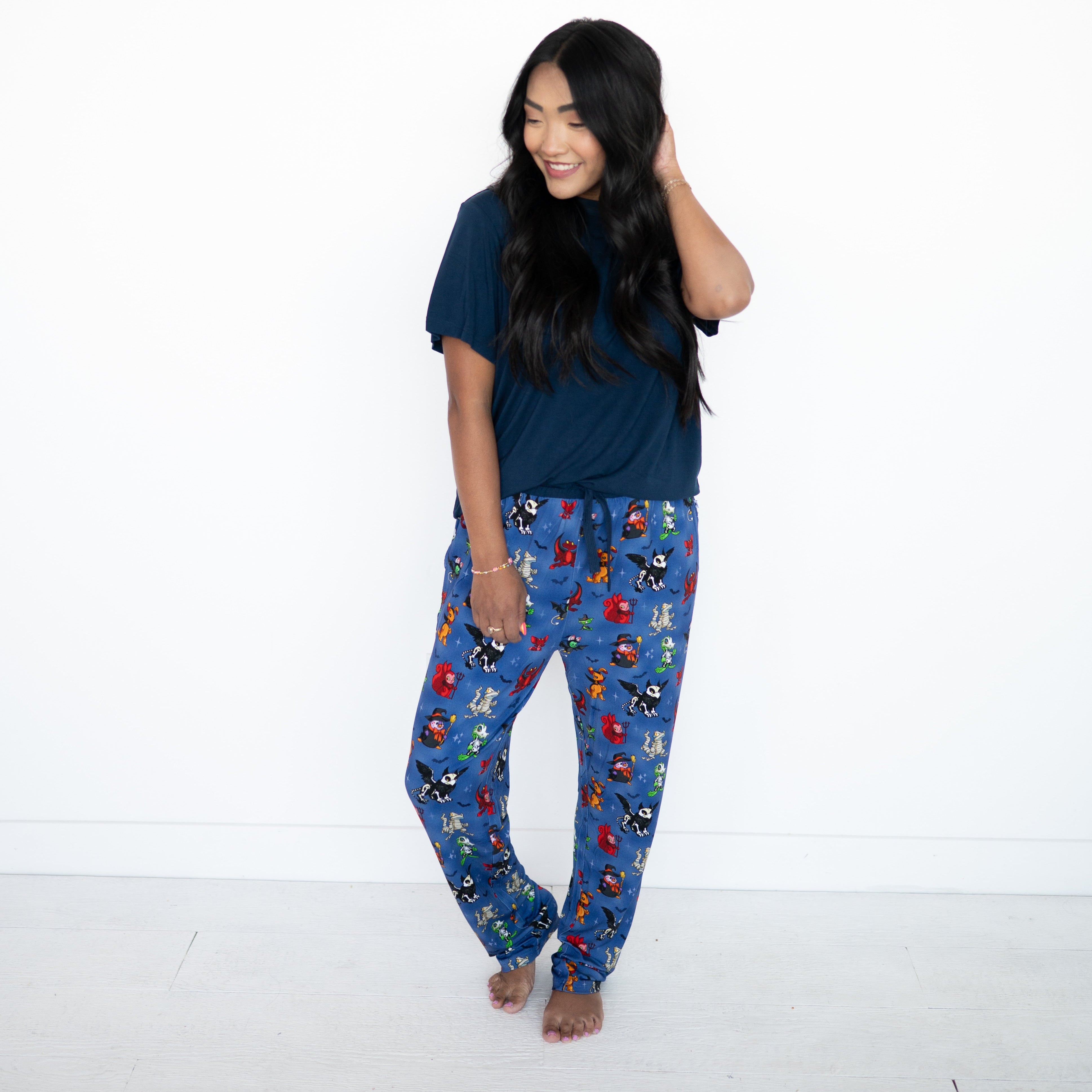 Unisex blue Halloween-themed Neopets pajama pants.