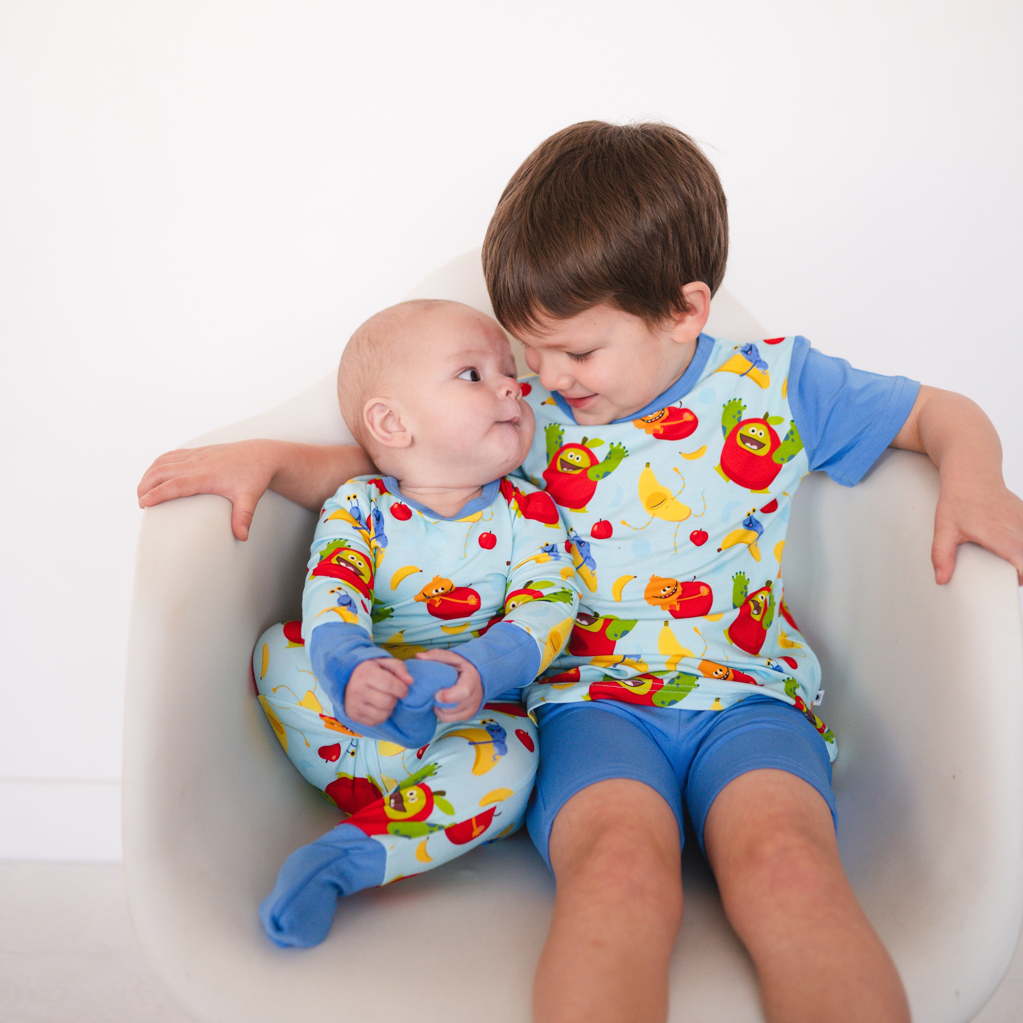 Super Simple Apples & Bananas Luxe Bamboo T-Shirt with fruit graphics.
