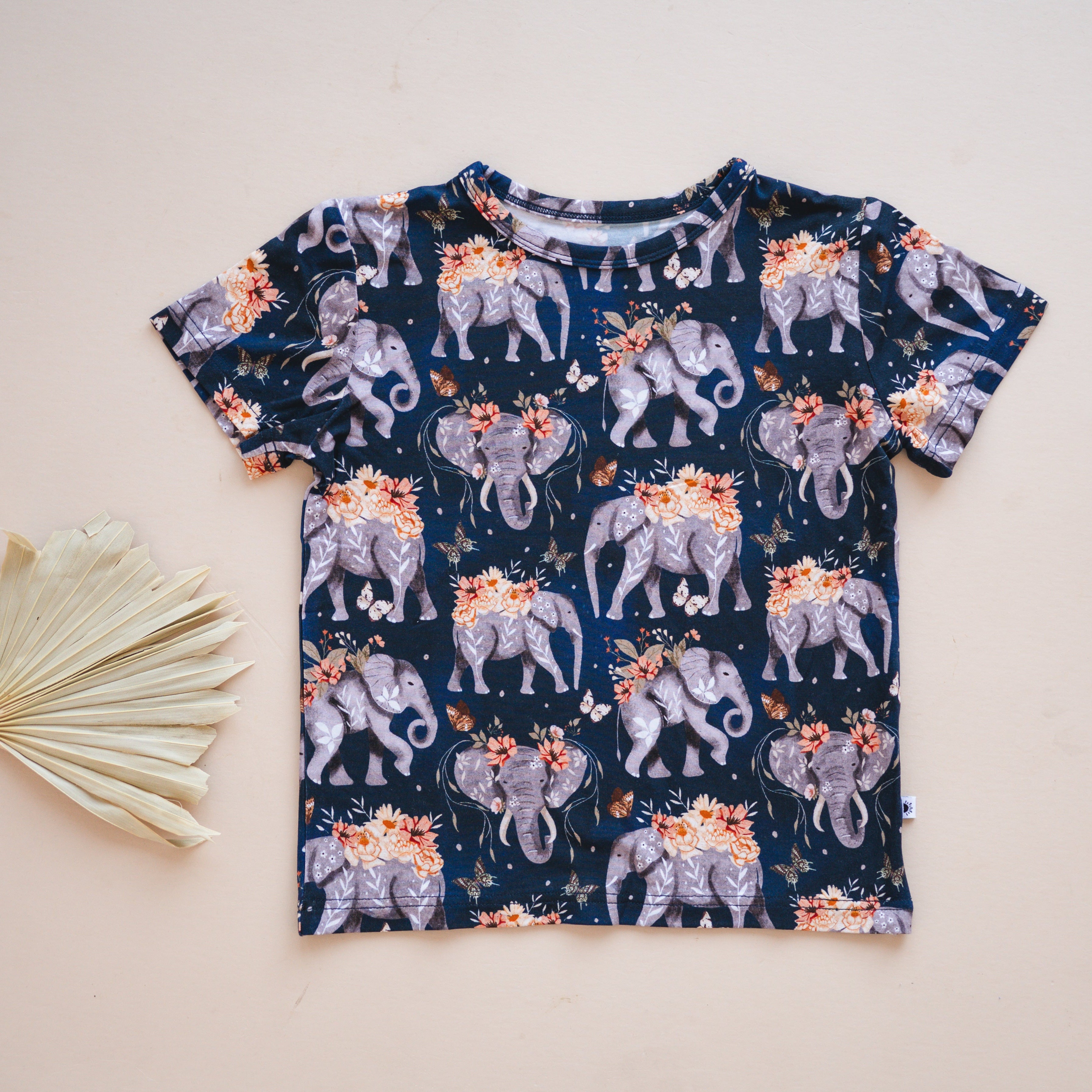 T-Shirt - Elephants- Luxe - ploombaby Bamboo Baby Kid Clothing