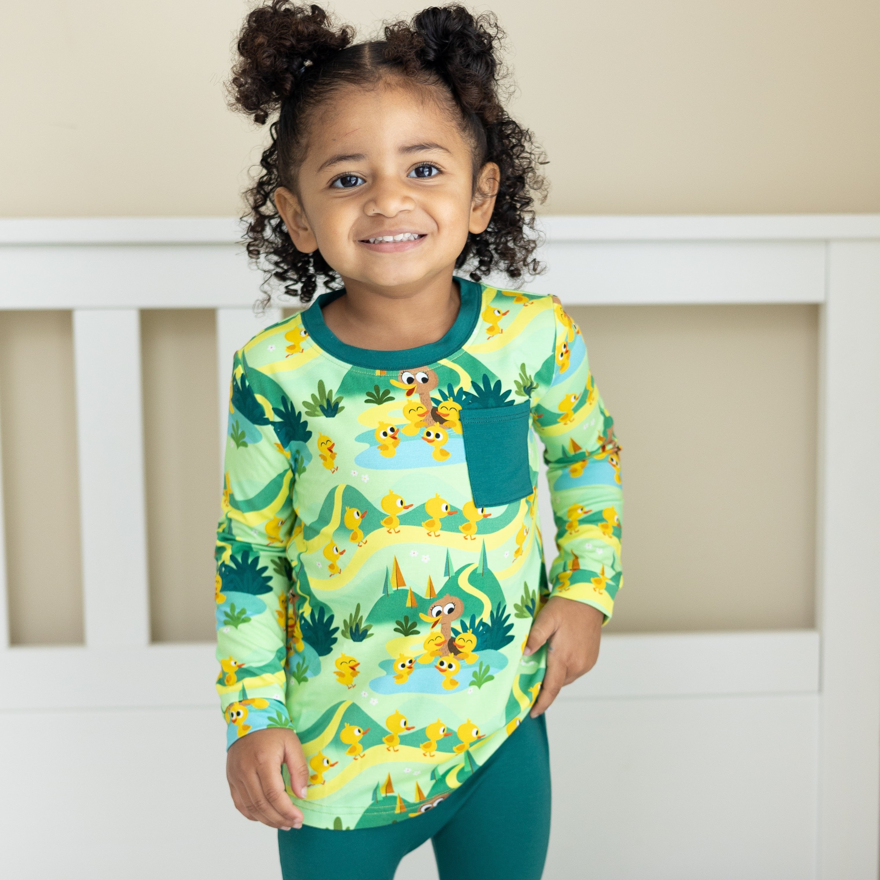 Pocket Long Sleeve - Super Simple™ 5 Little Ducks - Luxe - ploombaby Bamboo Baby Kid Clothing
