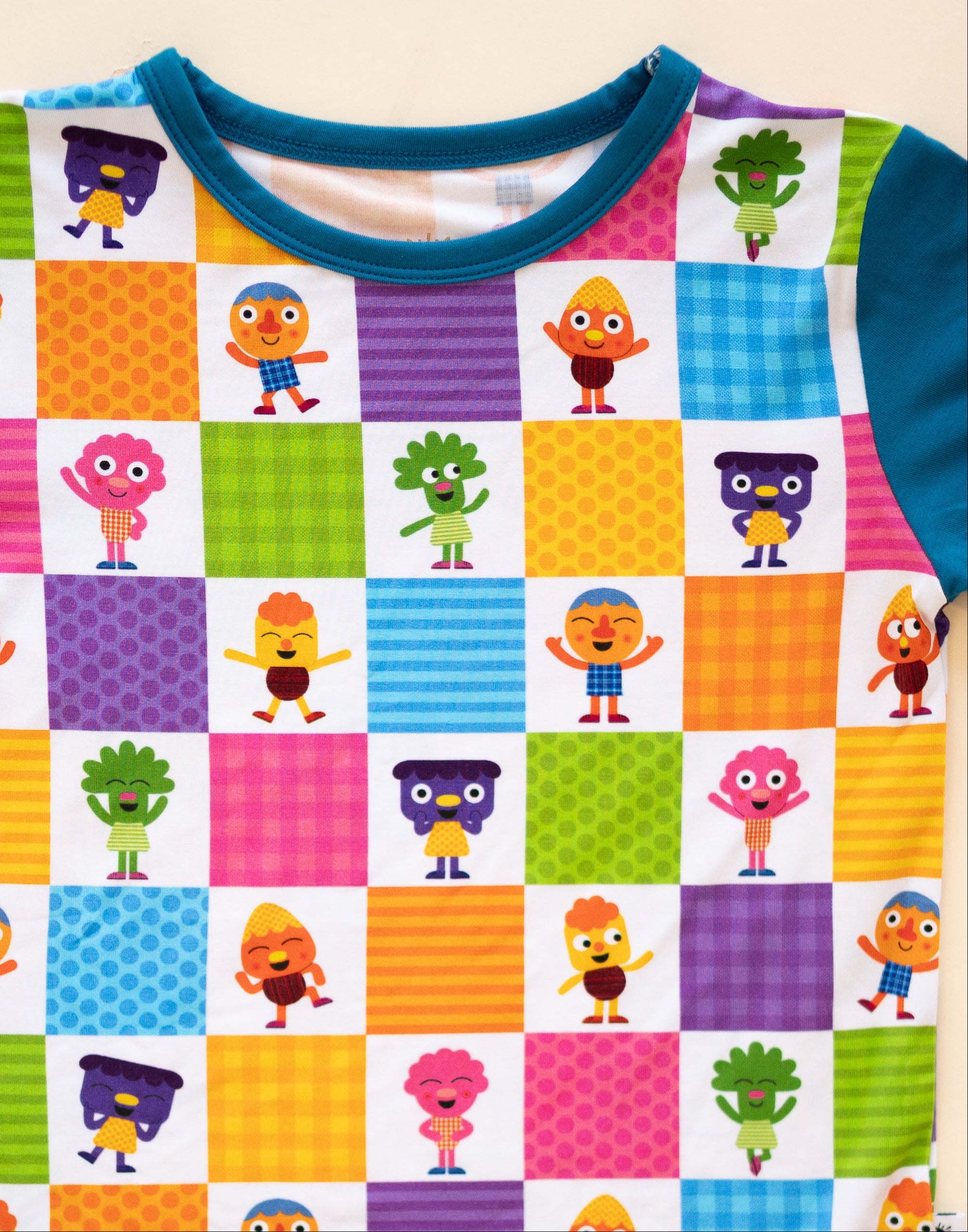 T-shirt - Super Simple™ Noodle & Pals - If You're Happy - Tencel Modal